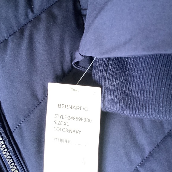 Bernardo Navy Puffer Coat, Size XL NEW - Picture 7 of 7
